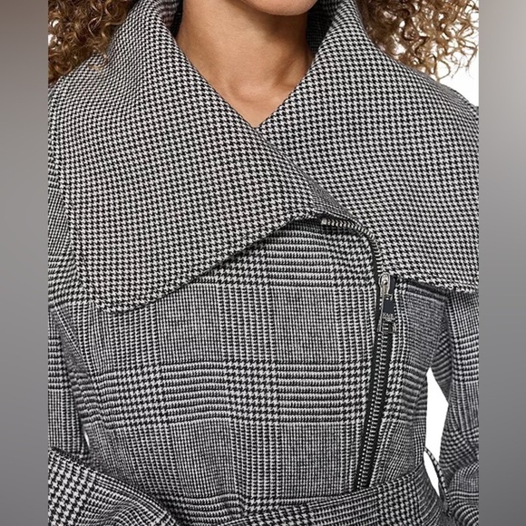 KARL LAGERFELD PARIS Women's Houndstooth Wrap Coat - Picture 6 of 9